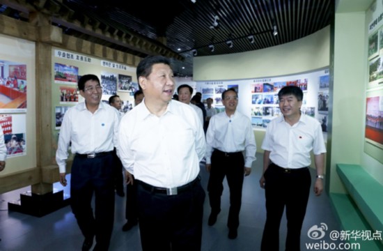 习近平在延边调研1.jpg