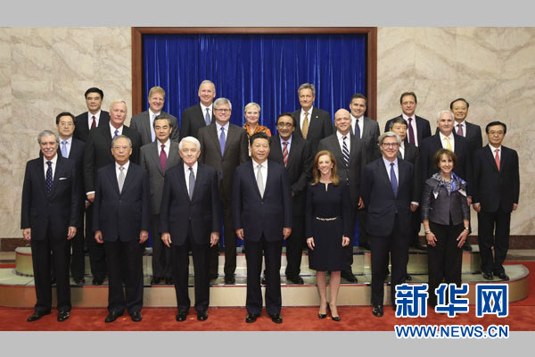 国家主席习近平在北京人民大会堂会见出席第七轮中美工商领袖和前高官对话的美方代表.jpg