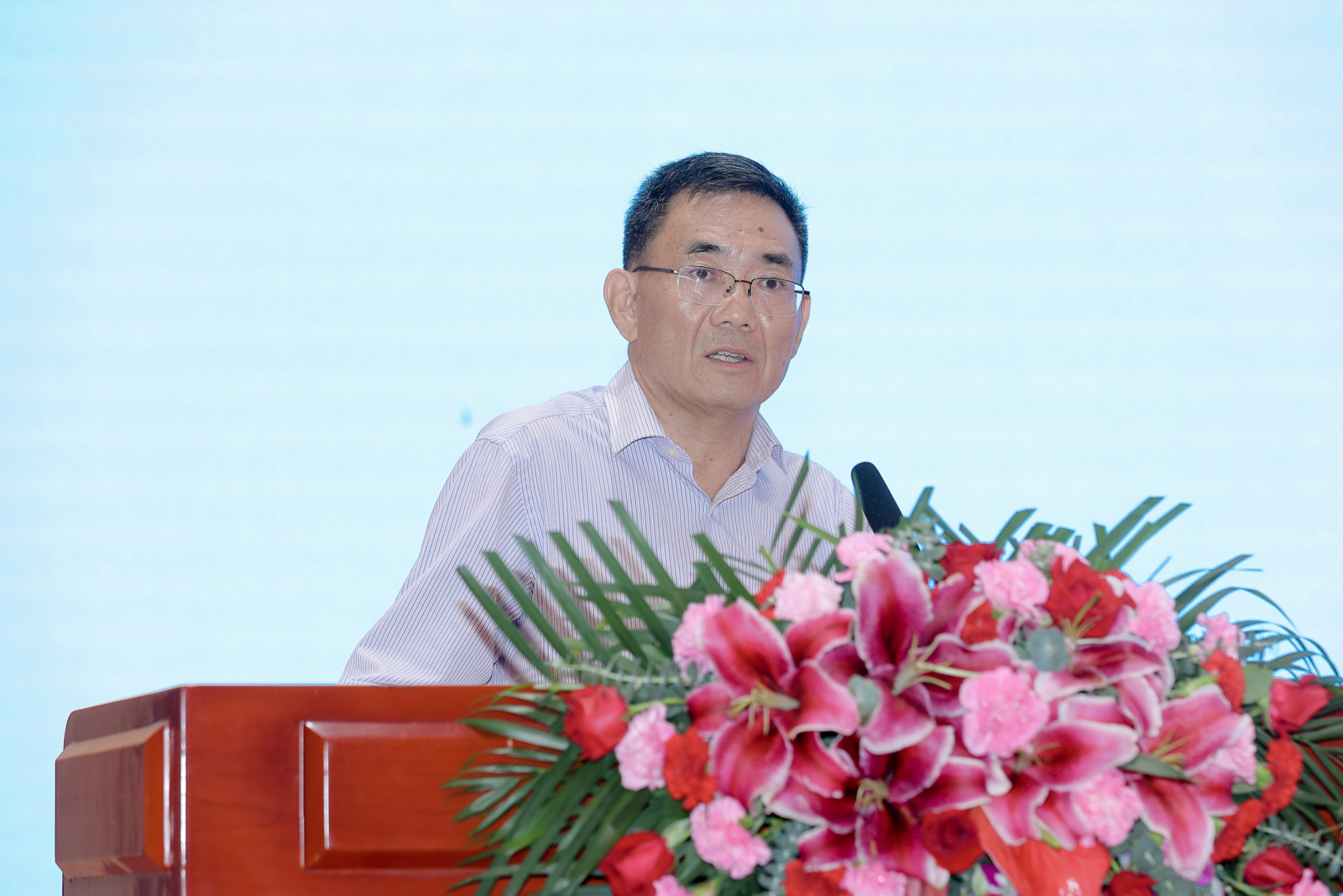张合成书记.jpg