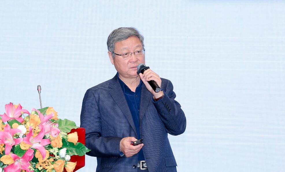 张红宇.jpg